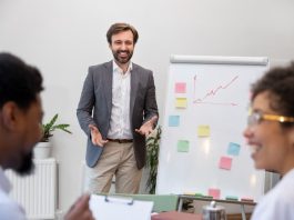 Formation en coaching professionnel : un atout pour les managers d’entreprise Un formateur en coaching professionnel