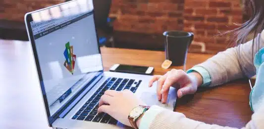 Pourquoi l’hébergement de son site web est-il important en SEO ? Pourquoi l’hébergement de son site web est-il important en SEO ?